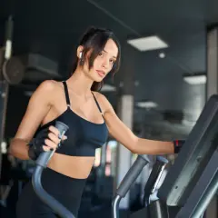 Kiedy robić cardio, aby osiągnąć najlepsze wyniki w treningu?