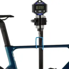 Ile waży rower szosowy? Poznaj różnice między modelami i ich wagi