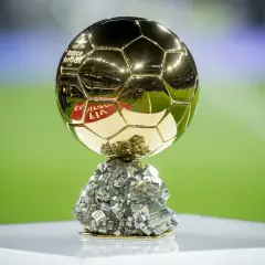 Ile złotych piłek ma Ronaldinho? Zaskakująca prawda o jego nagrodach Ballon d'Or