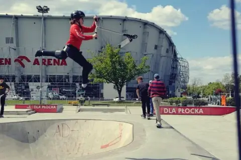 Skatepark Płock - idealne miejsce do jazdy na deskorolce i BMX