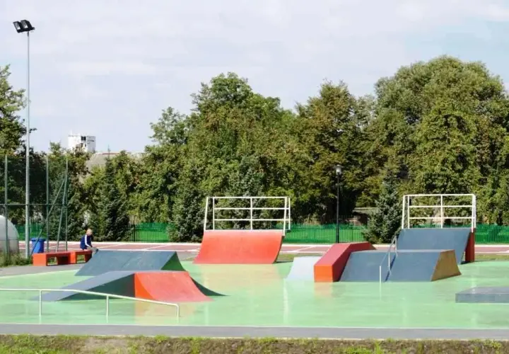 Jak skutecznie zaprojektować skatepark, aby spełniał potrzeby społeczności