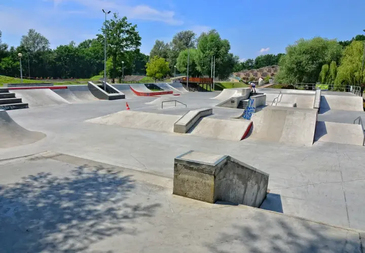 Skatepark Nowa Sól - Co warto wiedzieć o atrakcjach i lokalizacji
