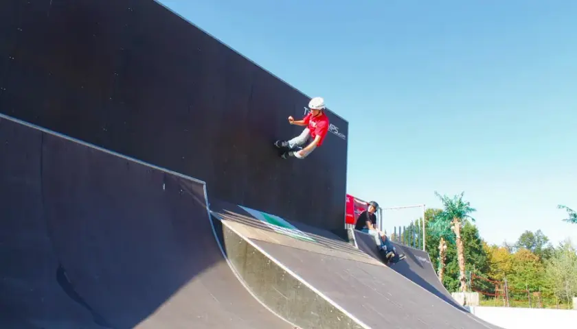 Skatepark Wyspa w Poznaniu - najlepsze miejsce dla fanów sportów ekstremalnych