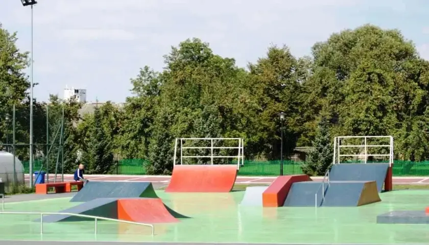 Jak skutecznie zaprojektować skatepark, aby spełniał potrzeby społeczności