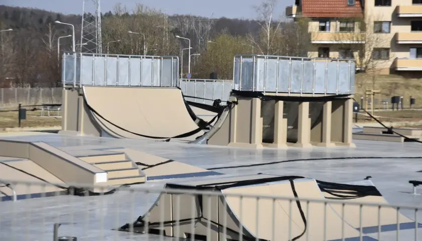 Skatepark Wałbrzych: Wszystko, co musisz wiedzieć o R 26 Park