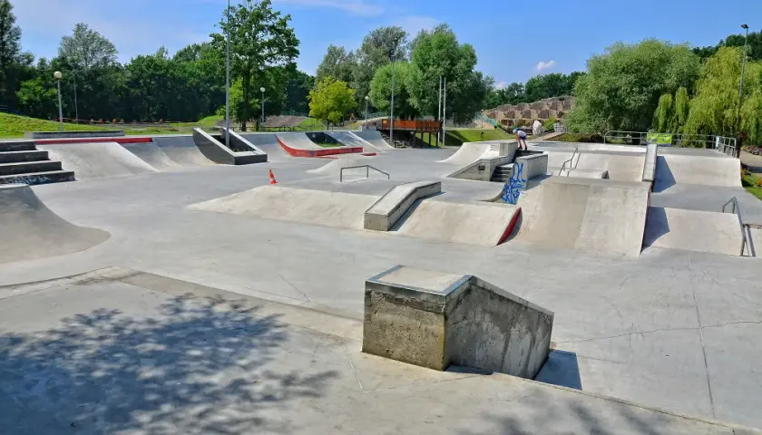 Skatepark Nowa Sól - Co warto wiedzieć o atrakcjach i lokalizacji